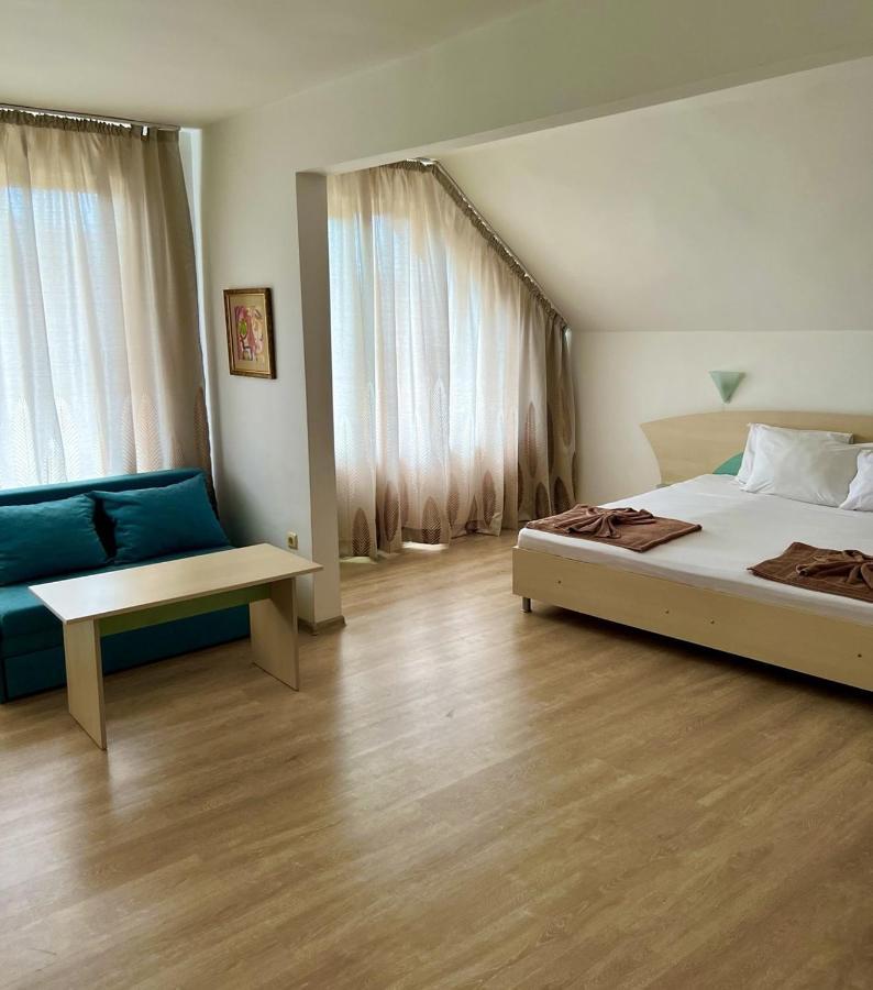 Family Hotel Magnolia Napospart Kültér fotó