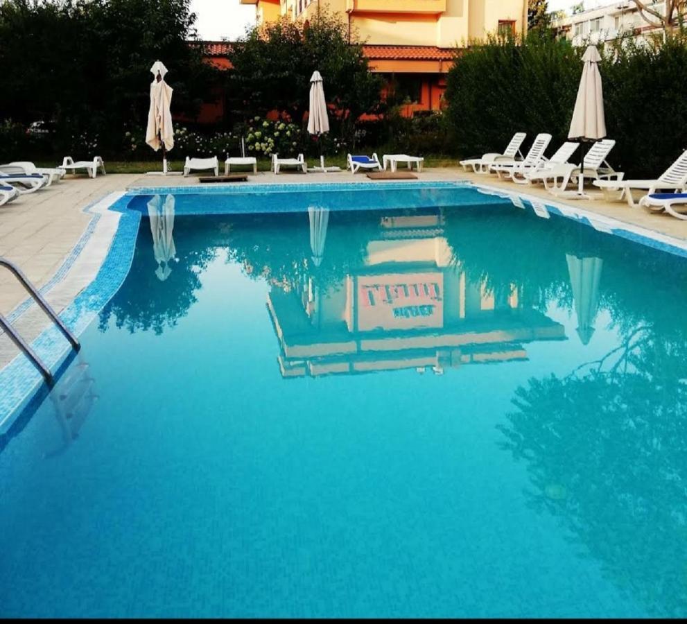 Family Hotel Magnolia Napospart Kültér fotó