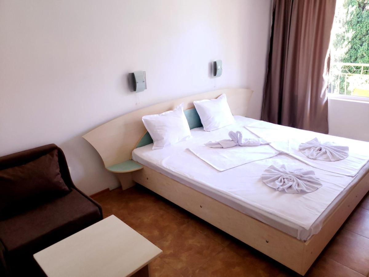 Family Hotel Magnolia Napospart Kültér fotó