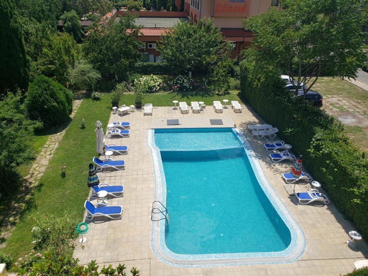Family Hotel Magnolia Napospart Kültér fotó