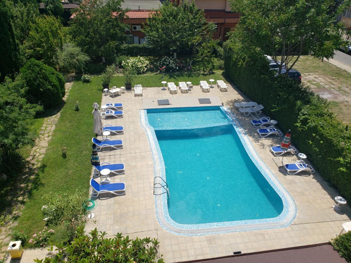 Family Hotel Magnolia Napospart Kültér fotó