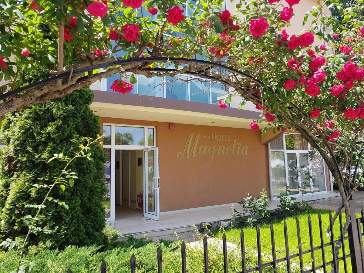 Family Hotel Magnolia Napospart Kültér fotó