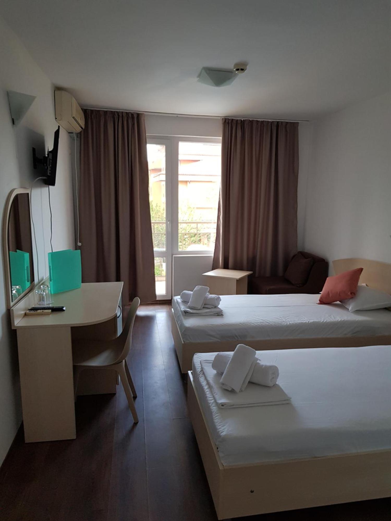 Family Hotel Magnolia Napospart Kültér fotó
